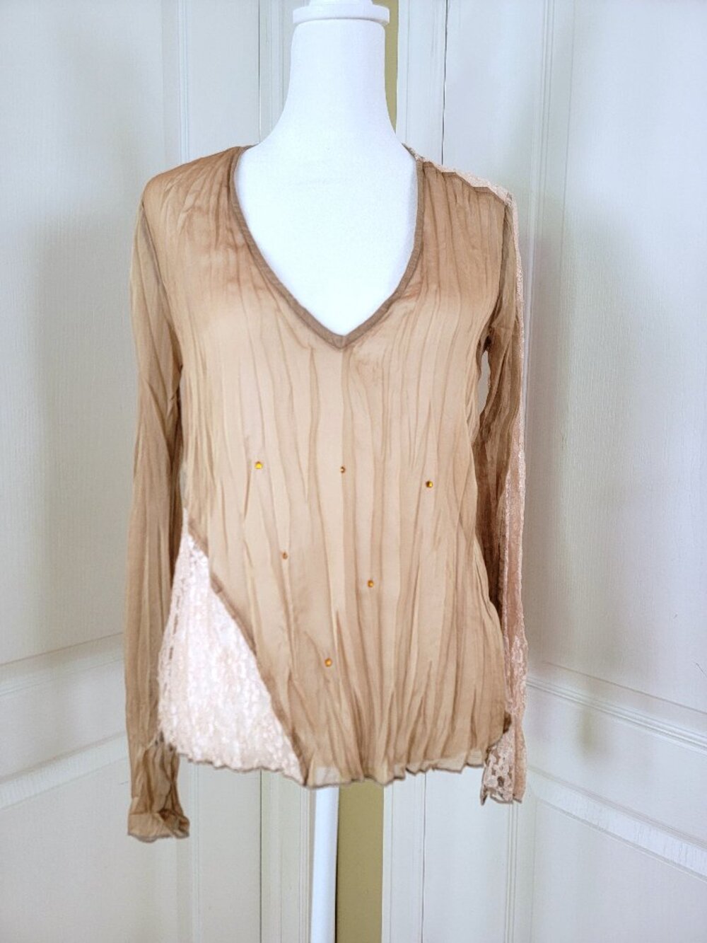 XOXO WRINKLED CHIFFON TOP